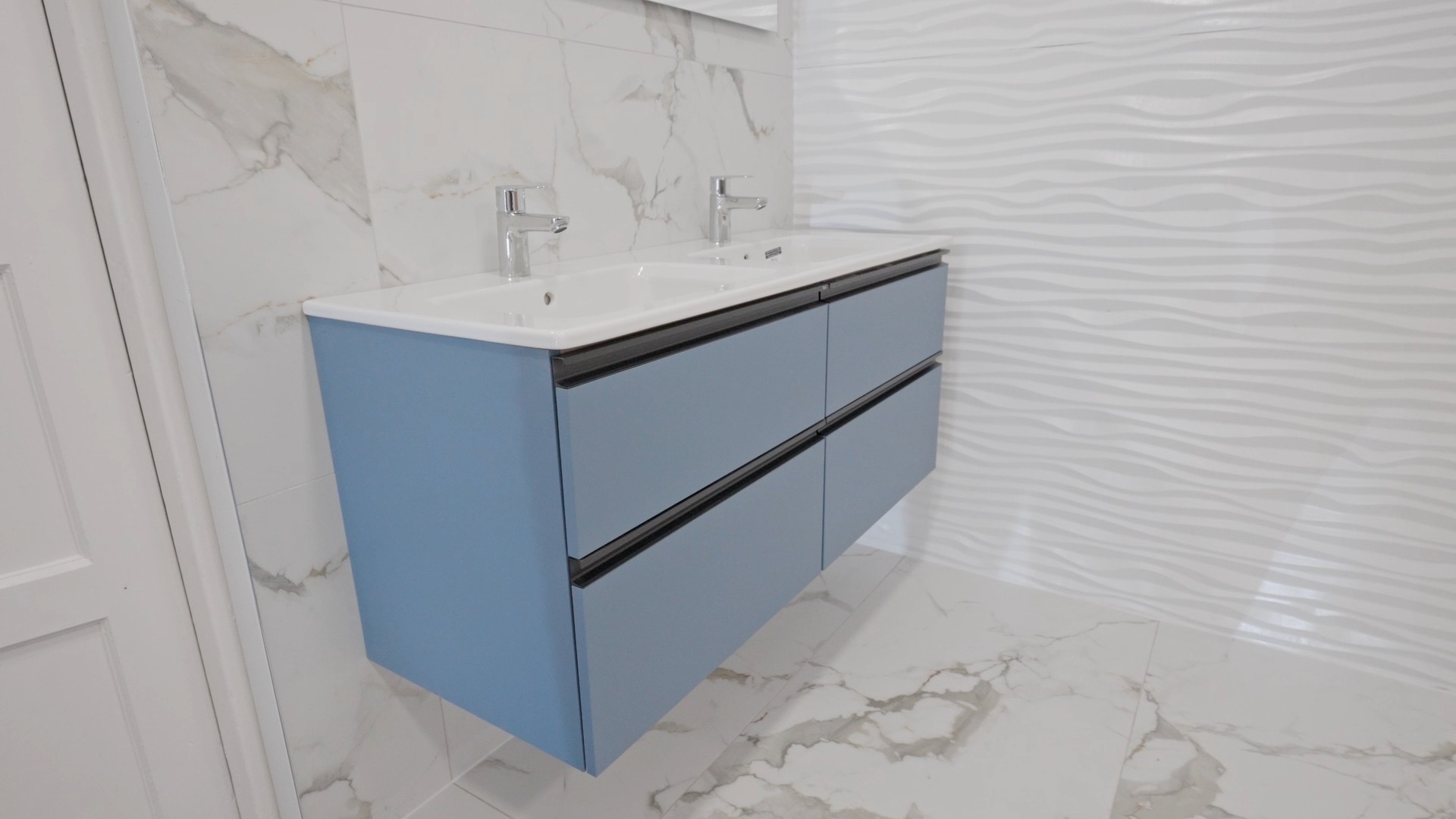 Blue double vanity unit